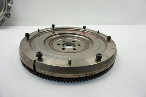 Clutch Kit Valeo 1.6 HDI Peugeot 207 307 407