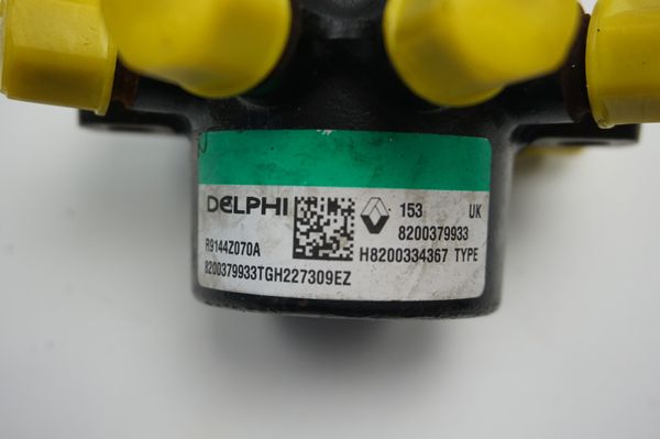 Injection Rail  8200379933 1,5 DCI Renault Delphi