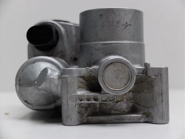 Air Throttle Body  036133062B 408238321003 VW Seat Skoda Audi