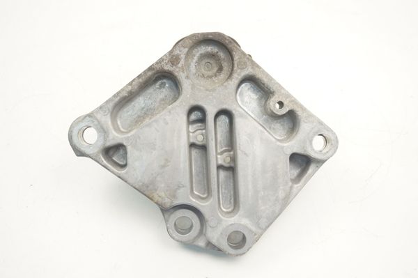 Attachment, Bracket Renault Laguna 3 112330003R 2.0 DCI