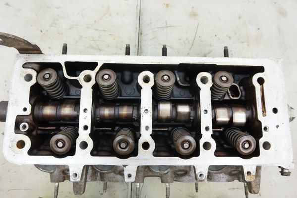 Cylinder Head  9611196210 1,6 8v Peugeot Citroen 306