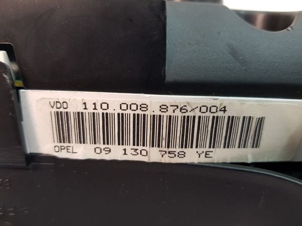 Speedometer/Instrument Cluster  Opel Astra G 09130758YE 110008876004 9054