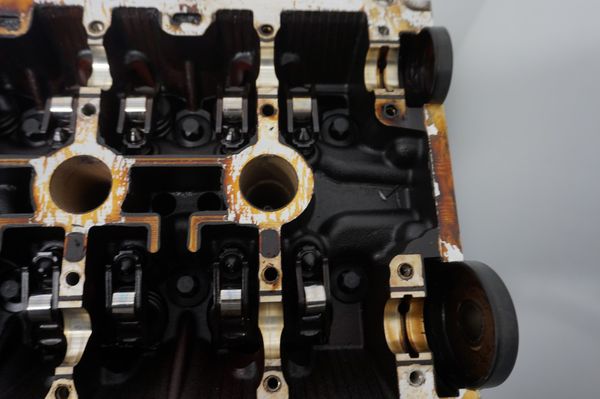 Cylinder Head 7711135172 F4R770 2.0 16V Renault Megane 2 Scenic 2 145000km