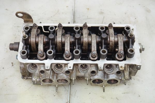 Cylinder Head  9611196210 1,6 8v Peugeot Citroen 306