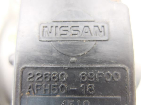 Air Flow Meter Nissan 22680-69F00 AFH50-18 Hitachi