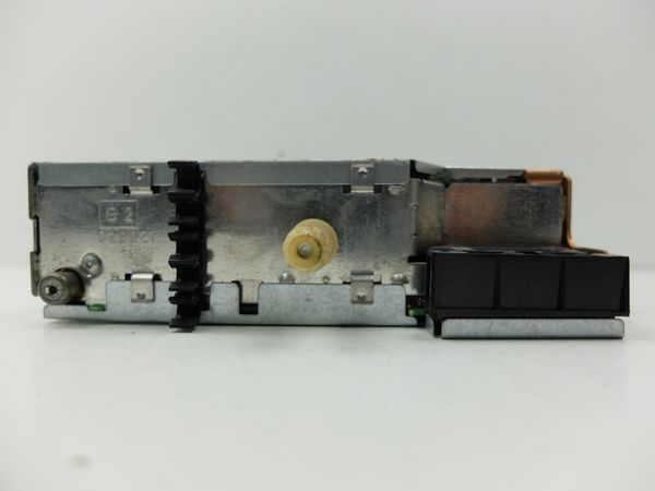 Radio Cassette Player  Renault 8200256140 22DC257/62