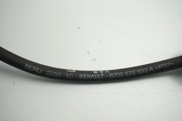 Ignition Cables Beru 8200575895A 1,2 16v Renault