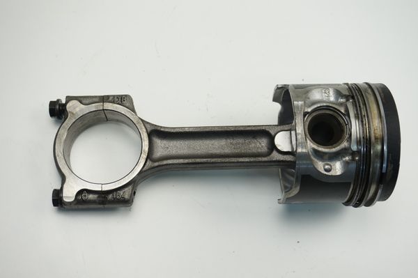 Piston Connecting Rod 7701475074 120A18443R Renault 26mm 1.5 dci