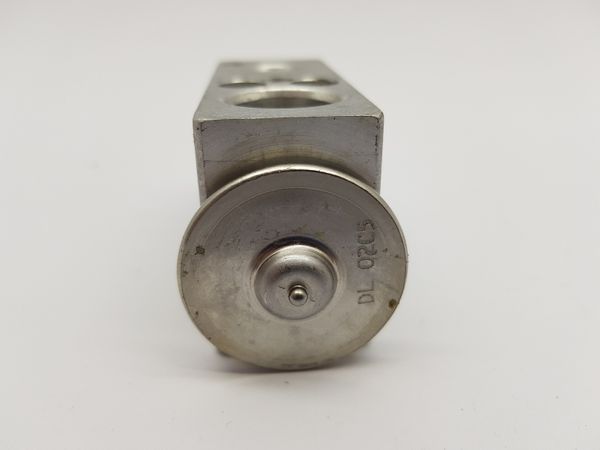 Air Conditioning Expansion Valve Clio 4 T1028431W 922708208R Renault