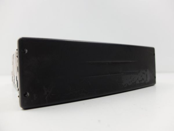Cd Radio Player  Tuner Renault 8200205833 RENRAT120-52