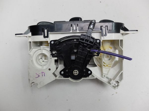 Air Conditioning Panel  Mitsubishi L200 MN123596