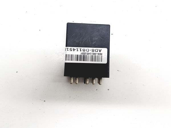 Relay  0015457705 05895600 Mercedes-Benz