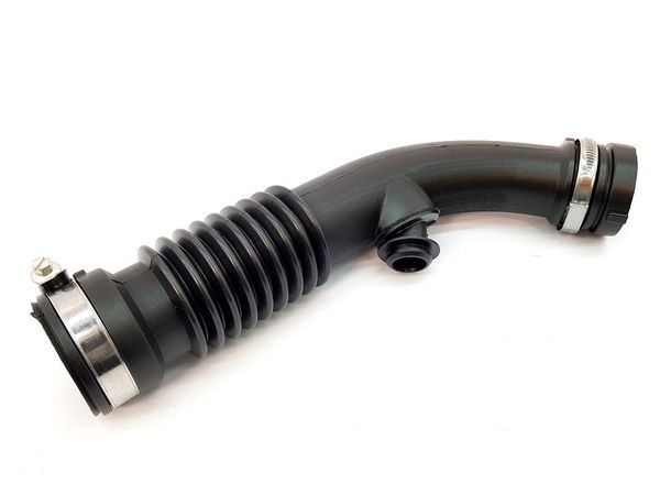 Air Hose  New Original 8200218988  1,5 DCI SCENIC 2