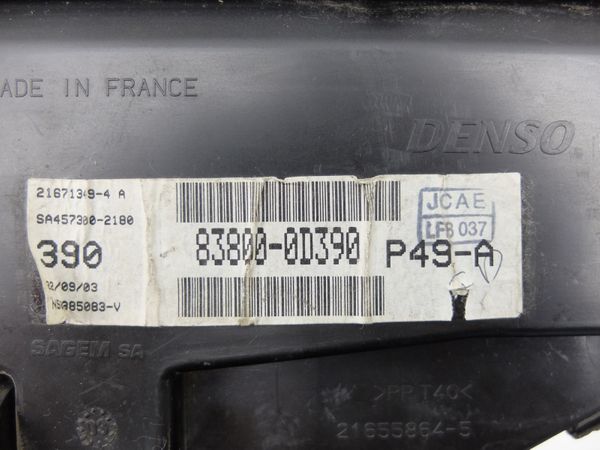 Speedometer/Instrument Cluster  Toyota Yaris 83800-0D390 21671349-4