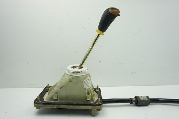 Gear Lever  8200088701 1,6 1,8 Laguna 2  Renault 10897 