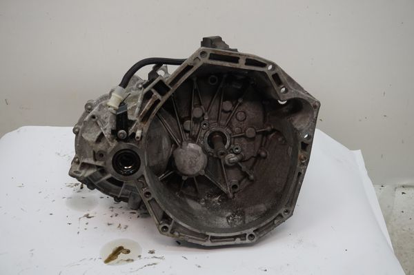 Gearbox TL4040 TL4A040 Renault Megane 3 1.5 dci 7701700600 1125