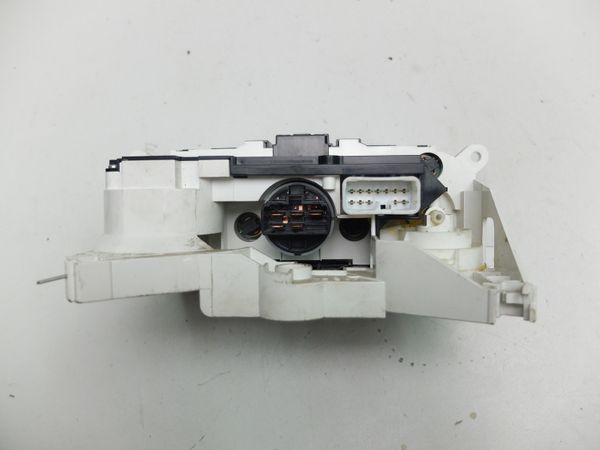 Air Conditioning Panel  Mitsubishi L200 MN123596