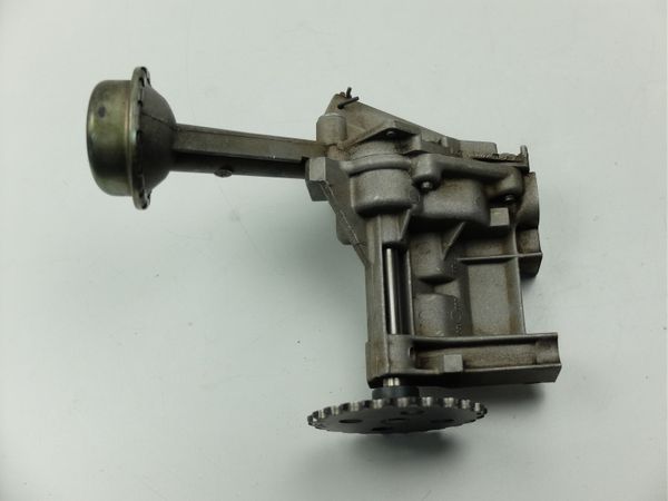 Oil Pump  1,4 1,6 7700600574 Renault Dacia