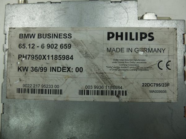 Radio Cassette Player  BMW 3 6512 6902659 22DC795/23F Business Philips