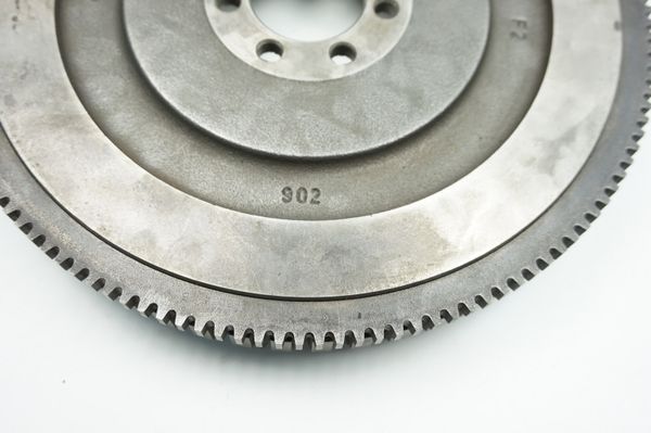 Flywheel  902 8200214391 1,5 dci Renault Dacia 123107421R 