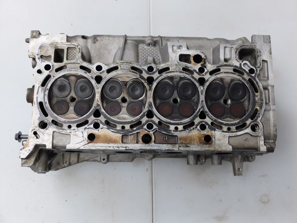 Cylinder Head  110413799R 1,4 TCe Megane III 3 Scenic III 3 