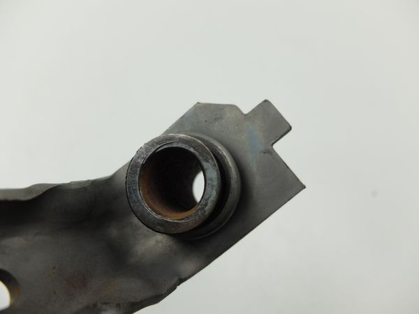 Attachment, Bracket Right Renault Clio 3 8200127321
