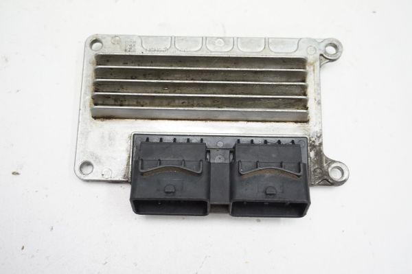 Engine Controller  IAW 5NR.KI1 8200162381 8200165277 1,2 16v Renault Kangoo