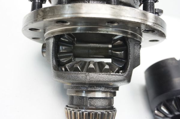 Differential Gear  PK6 Renault 7700851562 8200120090 8200124952 