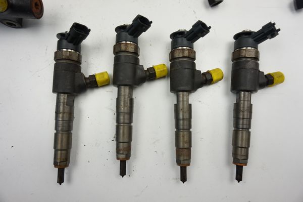 Injection Pump 9688499680 0445110340 1,6 HDi 8v e-HDI Bosch PSA