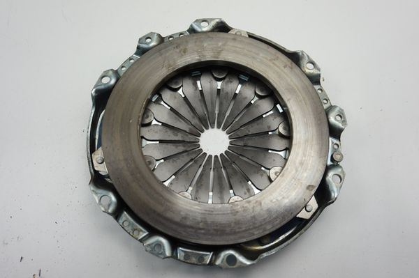 Clutch Kit Valeo 1.6 HDI Peugeot 207 307 407