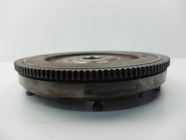 Flywheel  1,6 HDI 9801137780 Citroen Peugeot