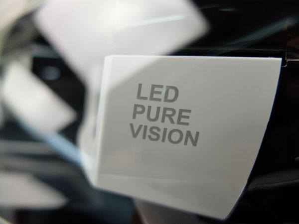 Headlamp Left Scenic 4 260609501R Renault Hella 0km