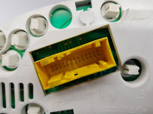 Speedometer/Instrument Cluster Peugeot 206 9634961380 09031989902 26989