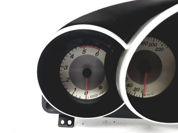 Speedometer/Instrument Cluster Mazda 3 8LBS3PA 29992