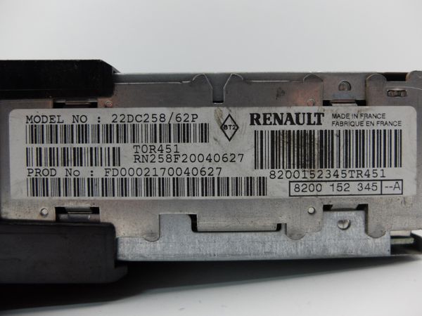 Radio Cassette Player Renault Scenic 8200152345 22DC258/62P 8557