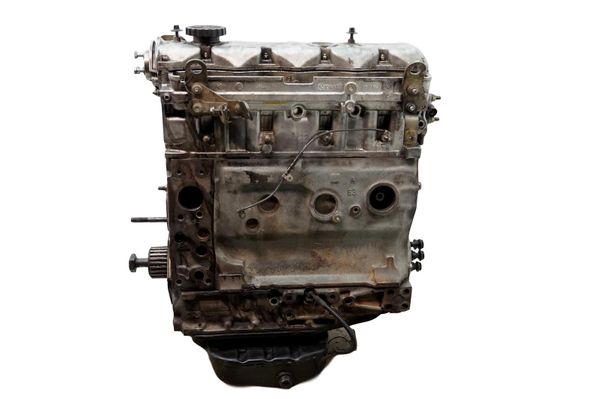 Diesel Engine  2,5 D S8US758 Renault Trafic