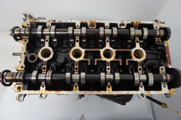 Cylinder Head 7711135172 F4R770 2.0 16V Renault Megane 2 Scenic 2 145000km