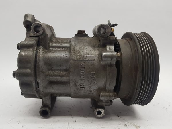 Air Con Compressor/Pump Renault 8200315744 SD6V12 1416K Sanden 7152